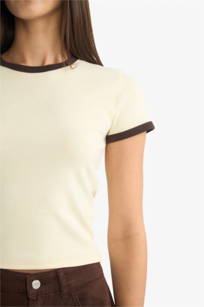 Woman Short Sleeve T-Shirt