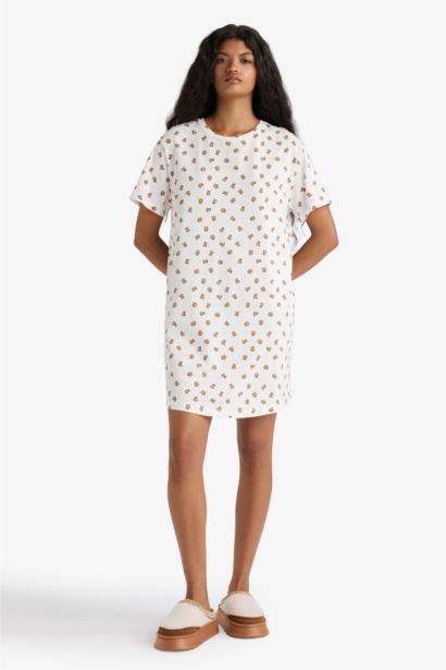 Fall in Love Regular Fit Crew Neck Patterned Nightgown