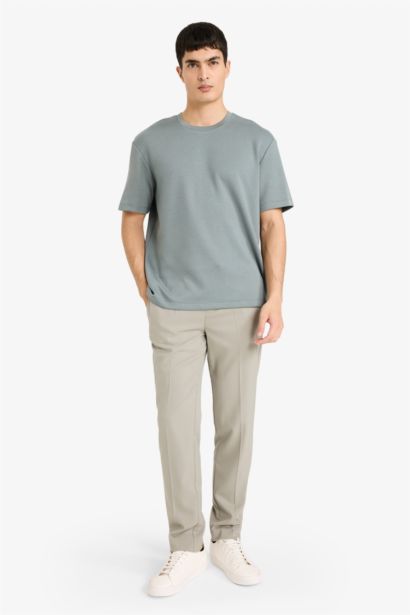 تيشيرت نص ردن قصة عادية ورقبة مستديرة