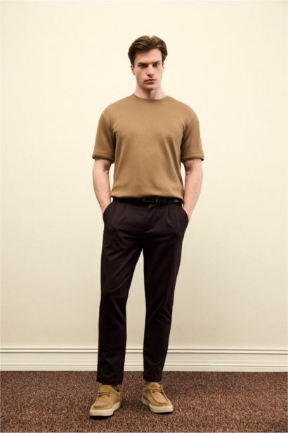 تيشيرت نص ردن قصة عادية ورقبة مستديرة