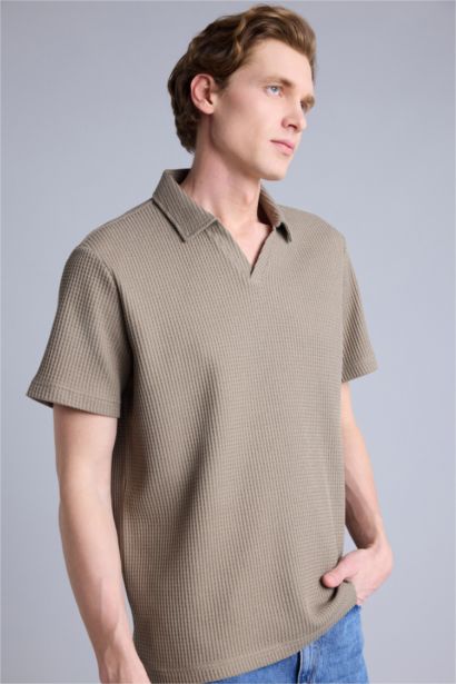 Man Short Sleeve Polo T-Shirt