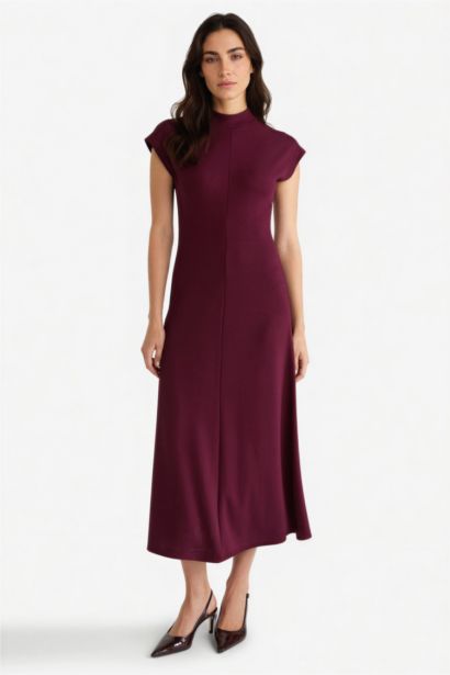 Yarım Balıkçı Yaka Ribana Kısa Kollu Midi Elbise