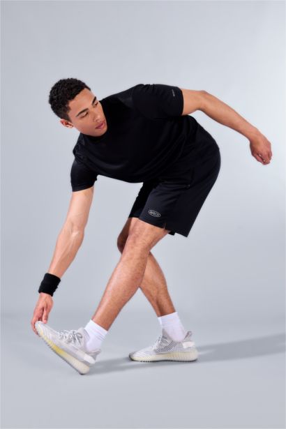 Спортивные шорты Slim Fit