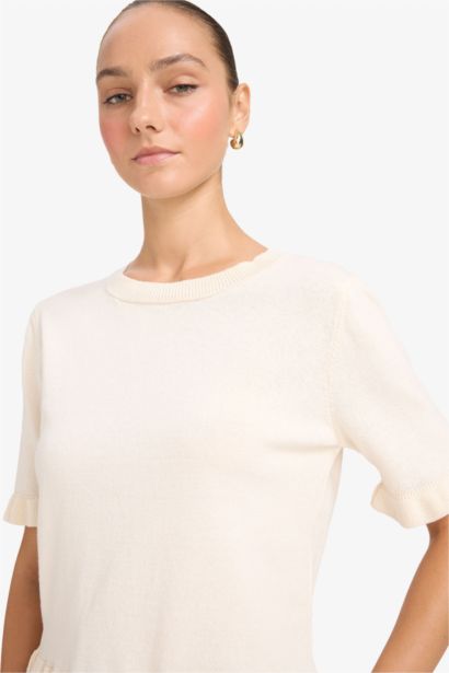 Regular Fit Crew Neck Short Sleeve Pullover