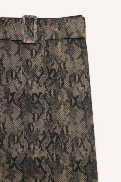 تنورة بطباعة الحيوان شيفون قصة عادية مبطن