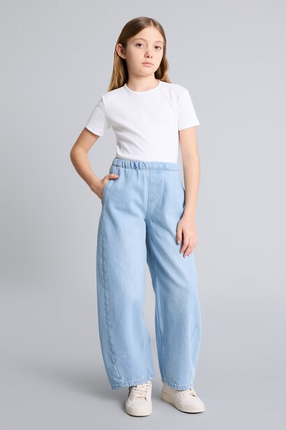 Girl Balloon Fit Jeans