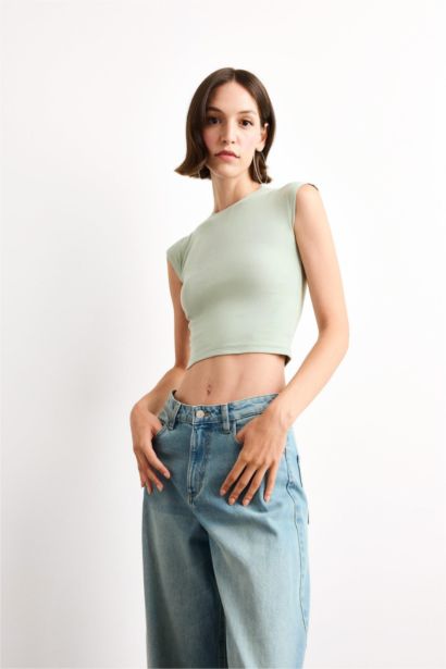 Slim Fit Crew Neck Short Sleeve T-Shirt