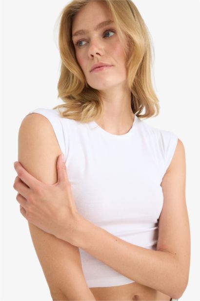 Slim Fit Crew Neck Short Sleeve T-Shirt