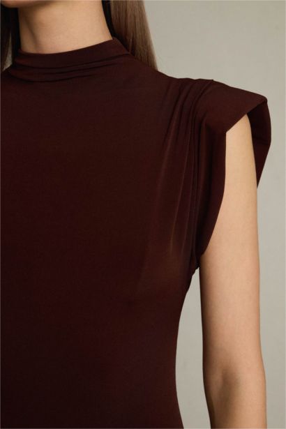 فستان طويل نص ردن