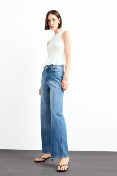 Straight Fit Jeans