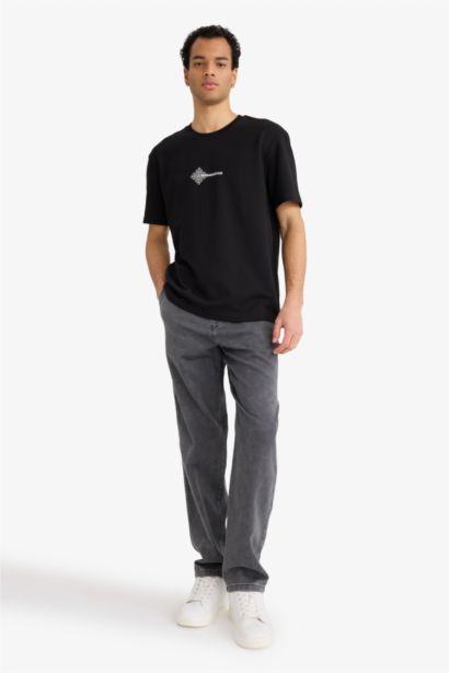 Ауа өткізетін суретті футболка