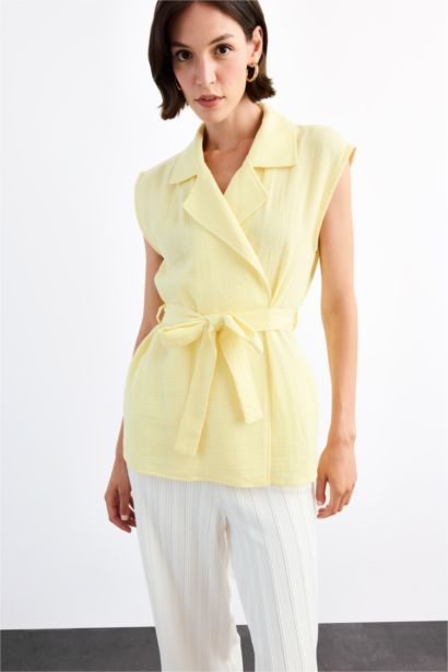 Crew Neck Short Sleeve Blouse