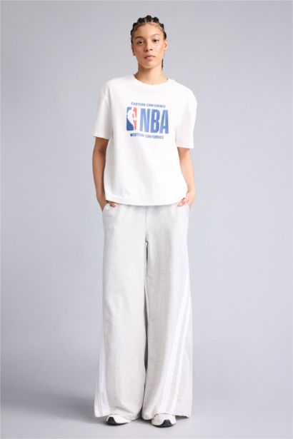 Футболка NBA Wordmark Relax Fit с коротким рукавом