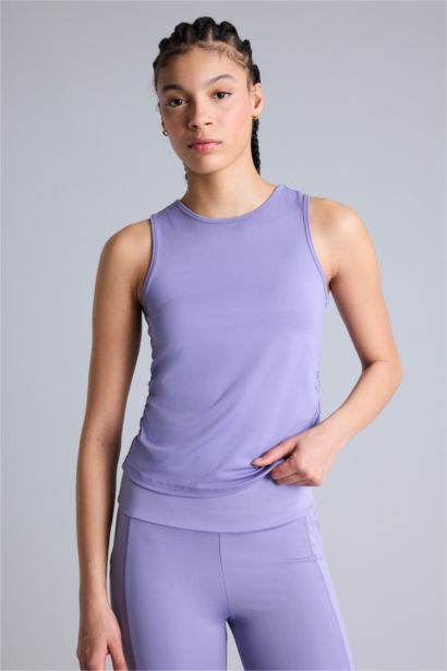 كيمونه رياضي قصة عادية وياخة مستديرة