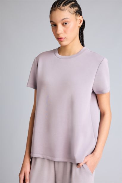 Спортивная футболка Standard Fit из модала с круглым вырезом и коротким рукавом