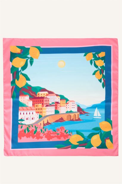 سكارف نسائي