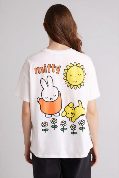 Woman Short Sleeve T-Shirt