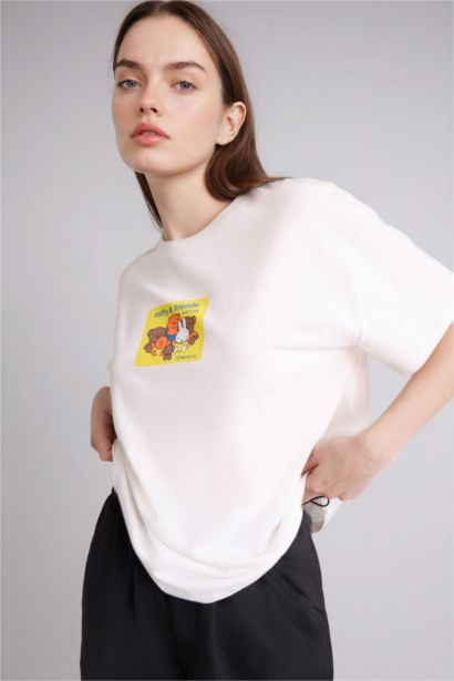 Woman Short Sleeve T-Shirt