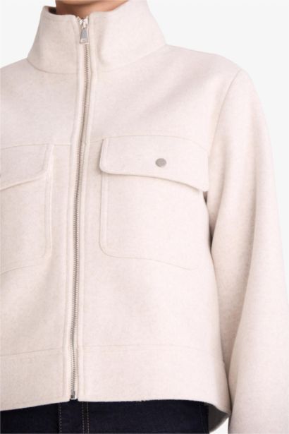 جاكيت جوخ قصة عادية