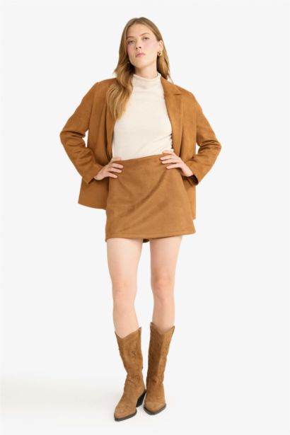 Regular Waist Mini Suede Skort