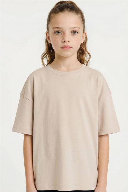 Girl Oversize Fit Crew Neck Short Sleeve T-Shirt