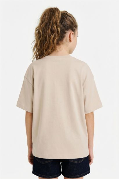Girl Oversize Fit Crew Neck Short Sleeve T-Shirt