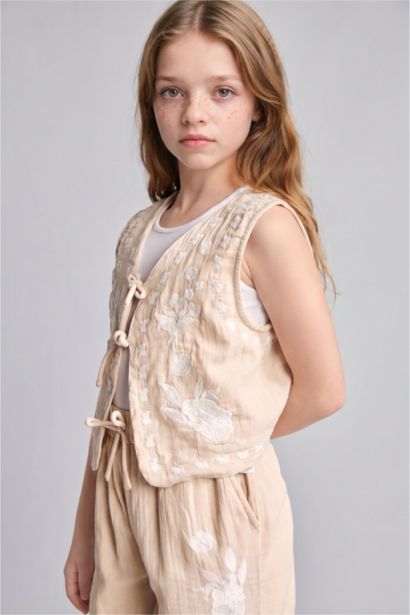 Girl Floral Patterned Beige Blouse