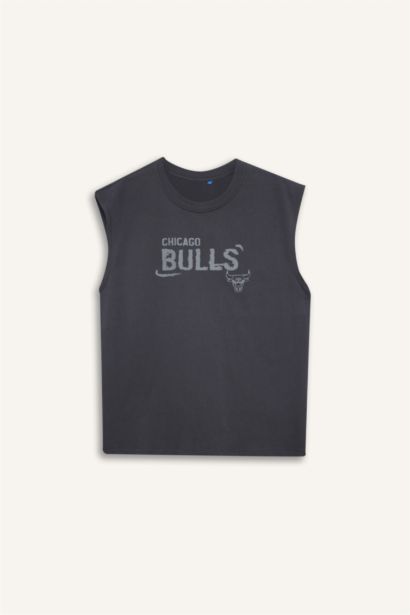 Oversize Fit Printed Crew Neck Sleeveless Chicago Bulls Licensed Tank Top