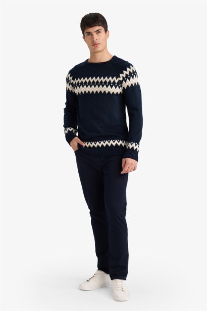 Standard Fit Crew Neck Knitwear Pullover