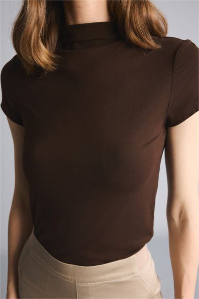 Футболка Slim Fit