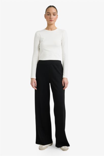 Брюки пике Wide Leg