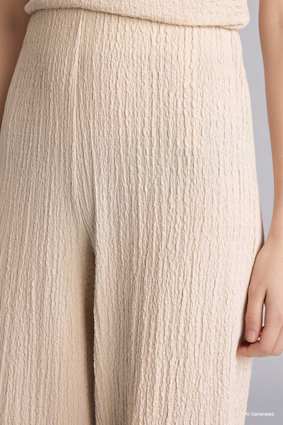 Wide Leg Crinkle Trousers