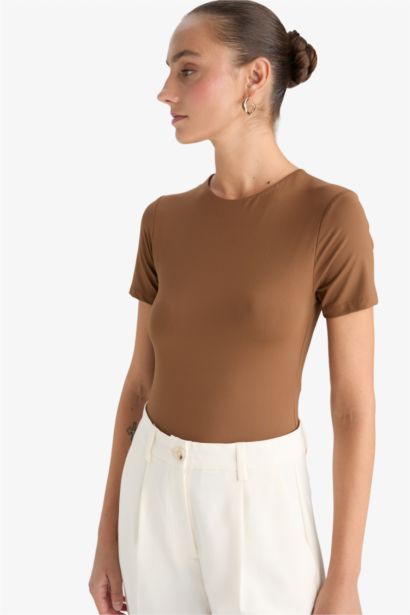 Crew Neck Short Sleeve T-Shirt