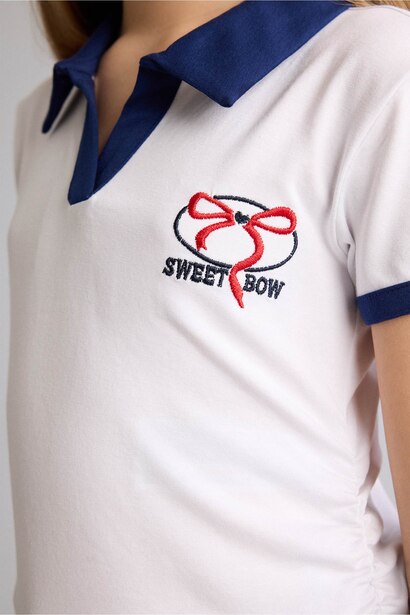 Girl Slim Fit Polo Collar Printed T-Shirt