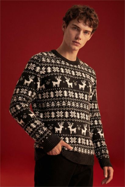 Standard Fit Knitwear Christmas Pullover