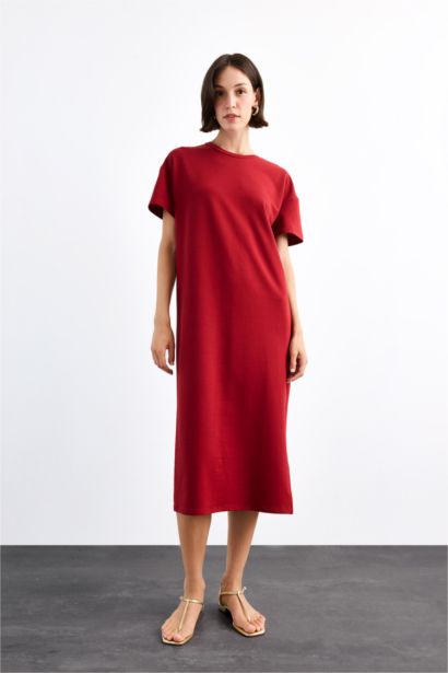 فستان ميدي نص ردن سادة بياخة مستديرة