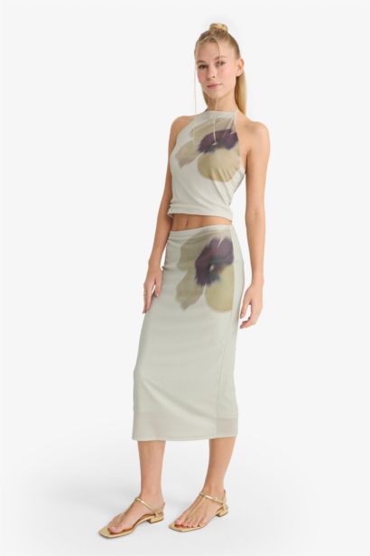 Fitted Floral Printed Halter Neck Tulle Blouse