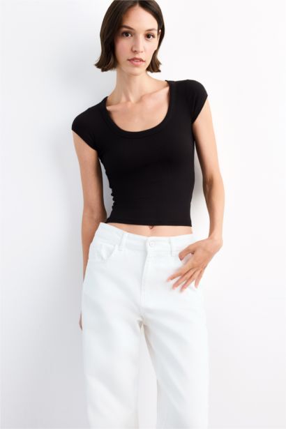 Crew Neck Short Sleeve T-Shirt