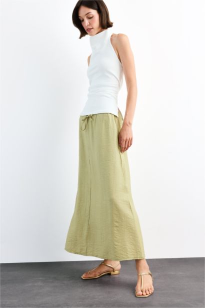 تنورة ميدي قماش كرنكيل قصة مريحة وخصر مطاطي