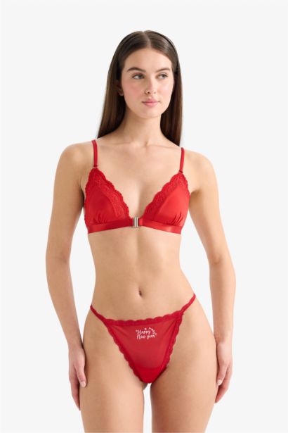 Thong with lace details