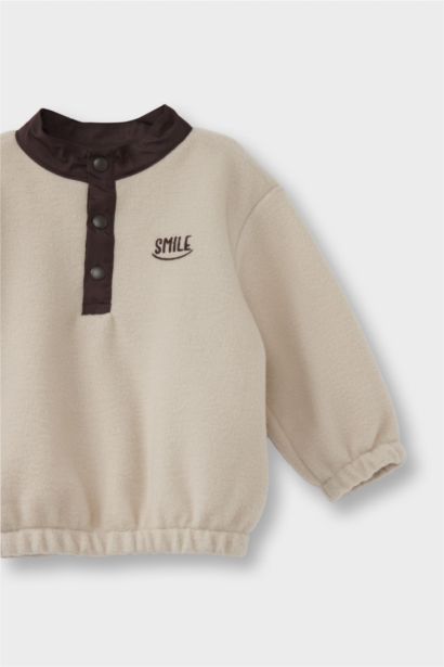 Regular Fit Slogan Sweatshirt