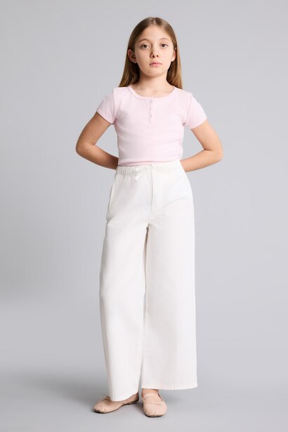 Girl Slim Fit Short Sleeve T-Shirt