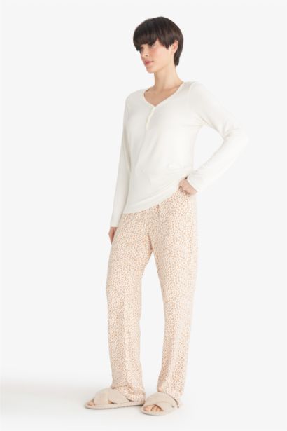 Regular Fit Long Sleeve Top Bottoms 2 Piece Pajama Set