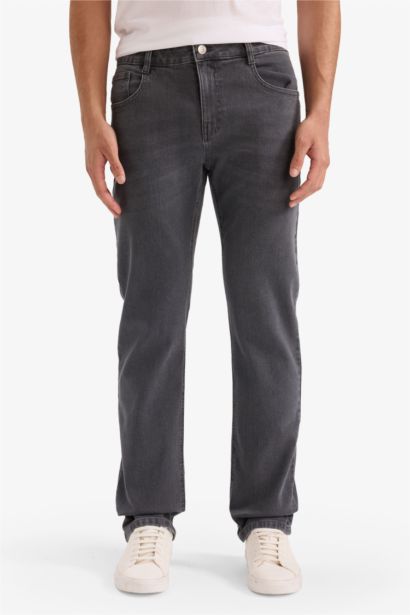 بنطرون جينز سيرجيو قصة عادية وخصر عادي