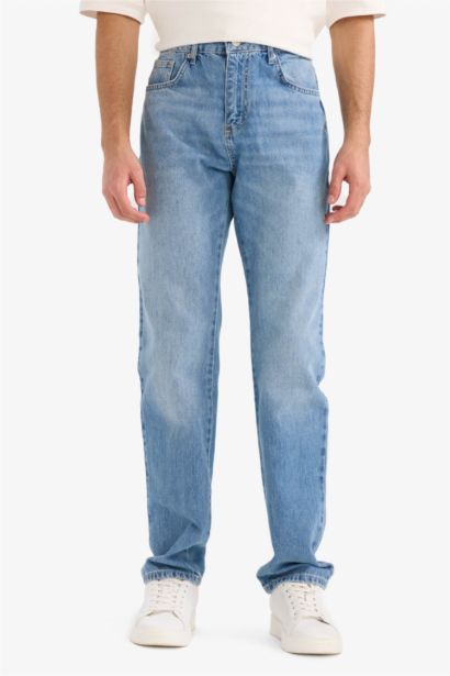 Straight Fit Düz Paça Jean Pantolon