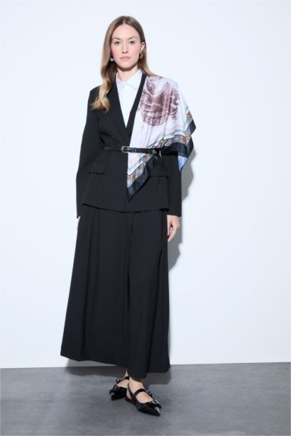 Regular Fit Wide Leg Woven Trousers