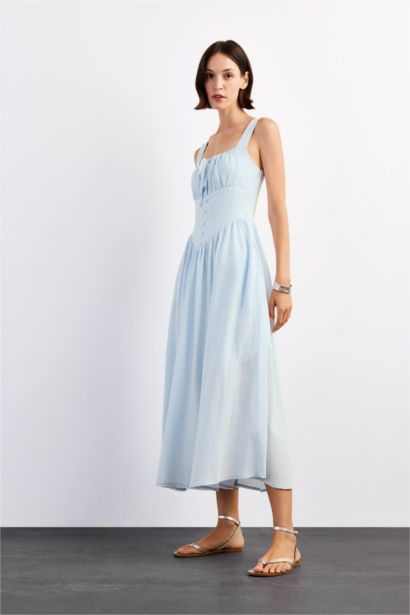Sleeveless Maxi Dress