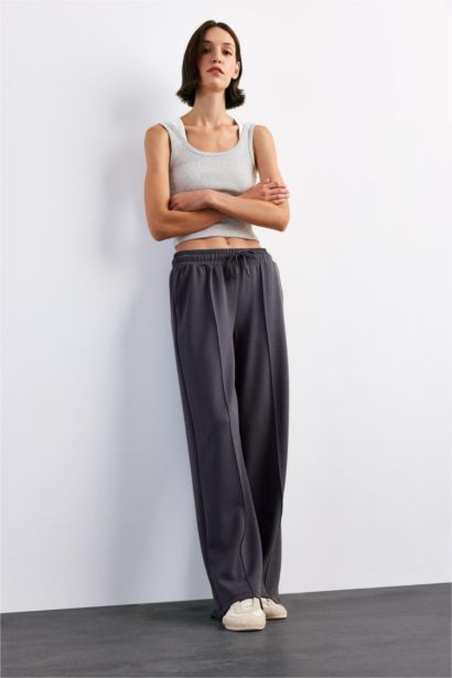 Relax Fıt Normal Bel Düz Paça Modal Pantolon