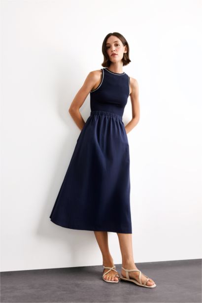 فستان ميدي قطن ردن طويل بقصة A