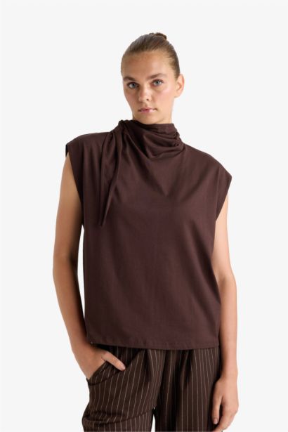 Slim Fit Half Turtleneck Blouse